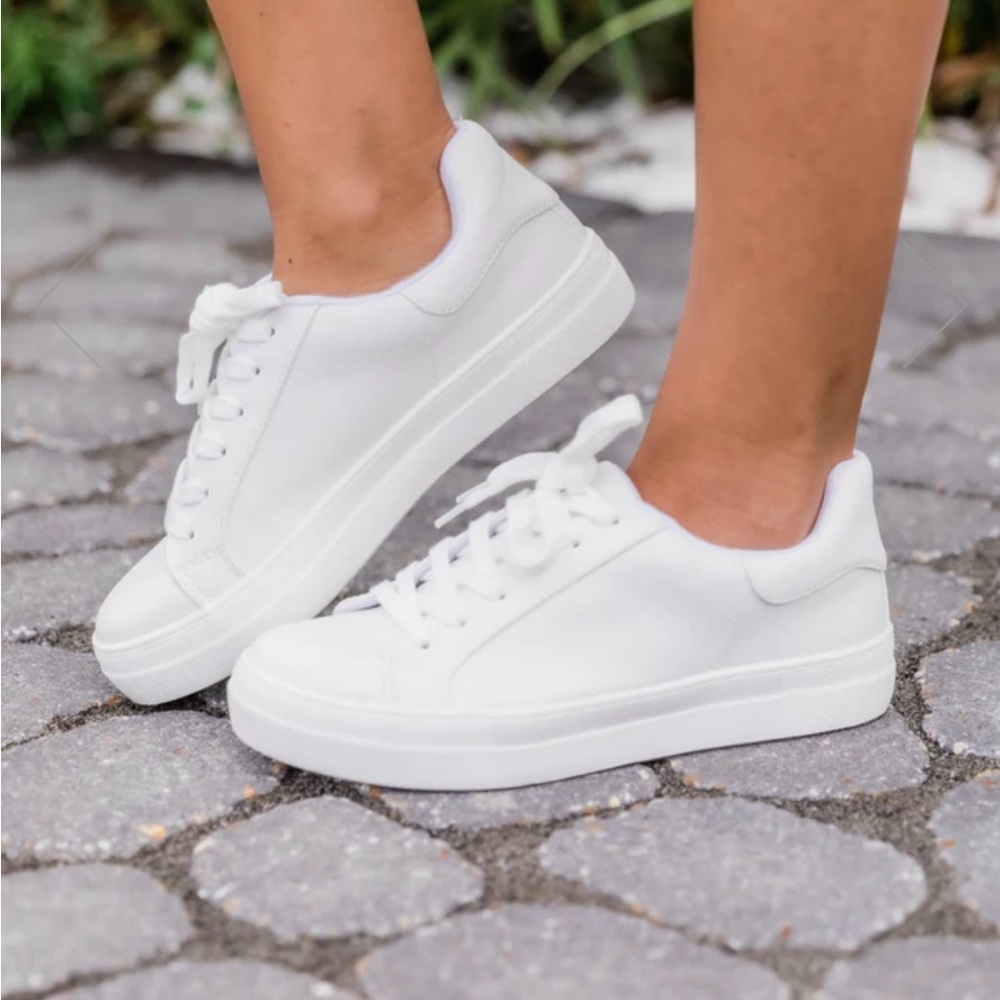SODA Sneakers
